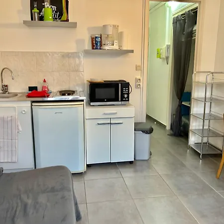 Studio Proche Centre, Gare Et Ecoles Valence (Drome)