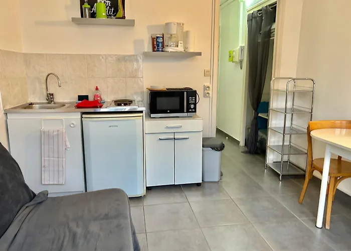 Proche Centre, Gare Et Ecoles Valence